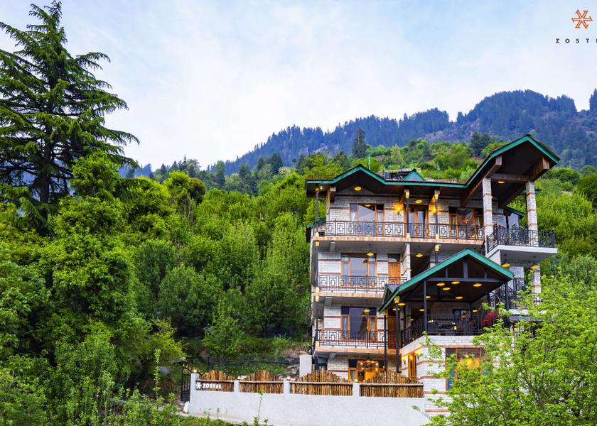 Himachal Pradesh Manali Hotel Exterior