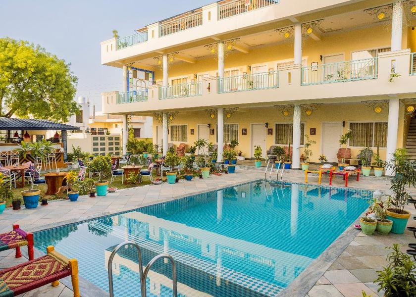 Uttar Pradesh Agra swimming pool