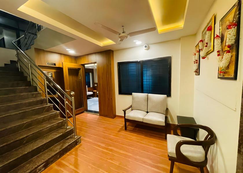 Maharashtra Pandharpur lobby