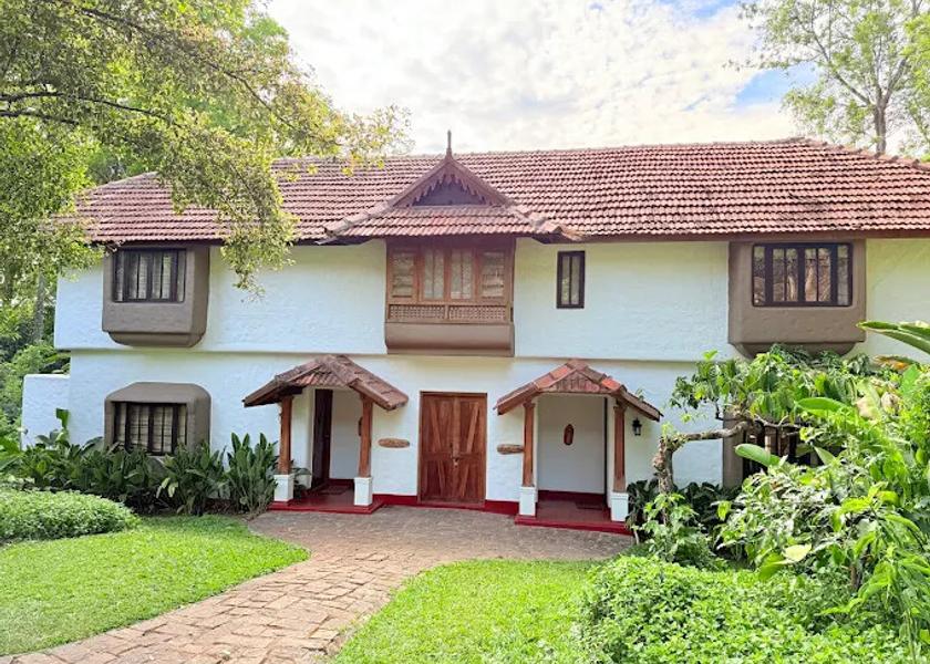 Karnataka Karadigodu Hotel Exterior