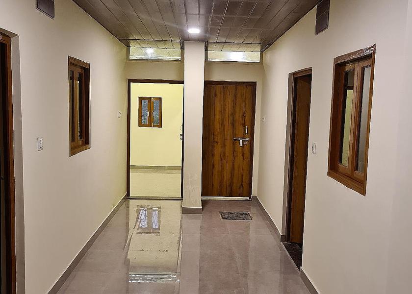 Uttar Pradesh Agra Lobby