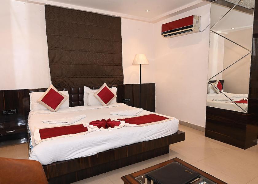 Bihar Patna Club Room