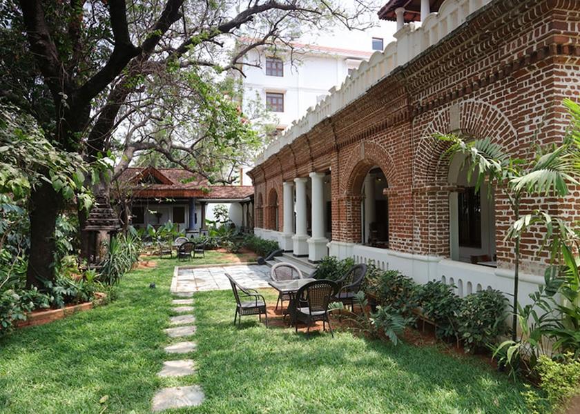 Tamil Nadu Thanjavur Garden view