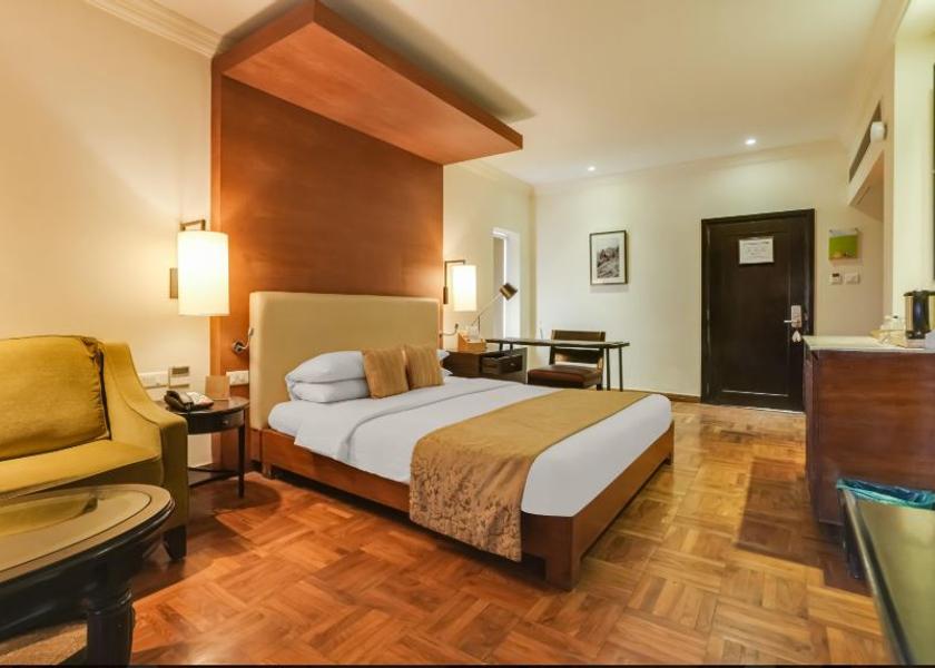 Maharashtra Lonavala Food & Dining