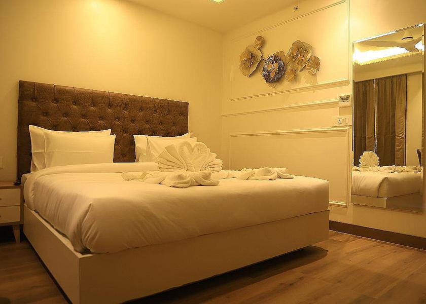 Uttarakhand Dehradun Deluxe Room
