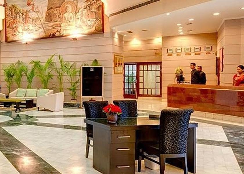 Uttar Pradesh Varanasi lobby