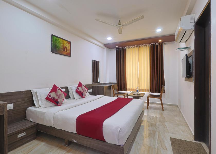 Gujarat Sasan Gir Deluxe Ac Room