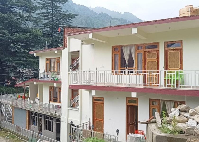 Himachal Pradesh Barot Hotel Exterior