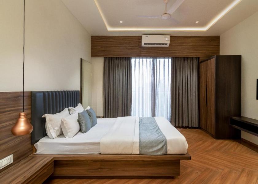 Maharashtra Nashik Gold Room AC