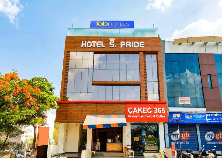 Madhya Pradesh Indore exterior view