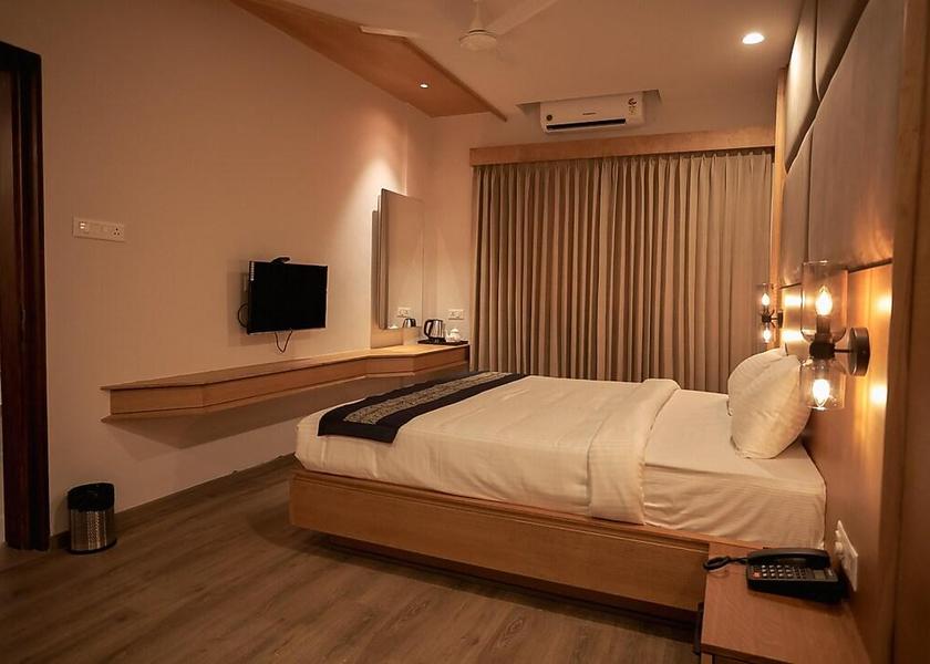 Kerala Palakkad Courtyard Suite Room
