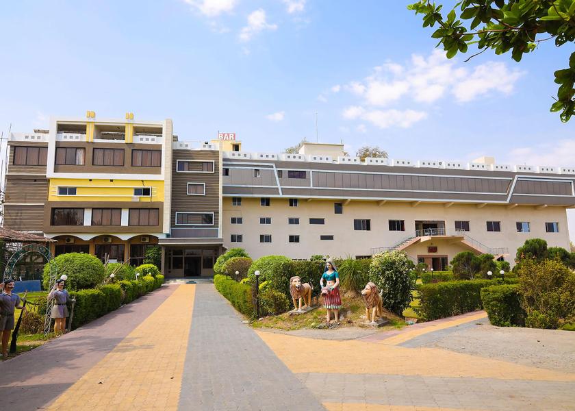 Maharashtra Nagpur Hotel Exterior