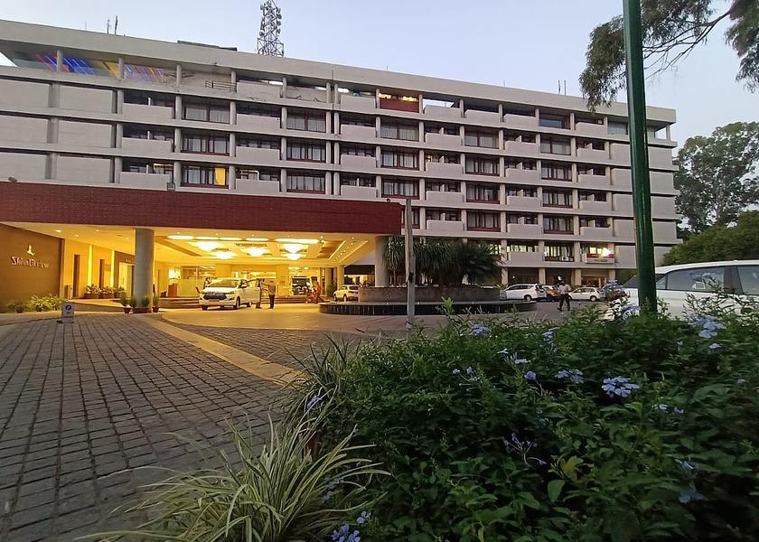Punjab Chandigarh Hotel Exterior
