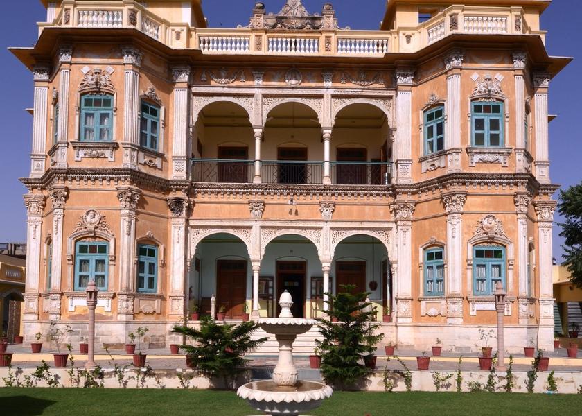 Rajasthan Nawalgarh exterior view