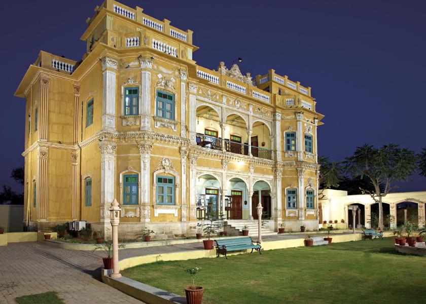 Rajasthan Nawalgarh exterior view