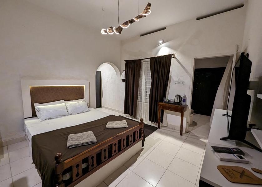 Kerala Varkala Pool View Room