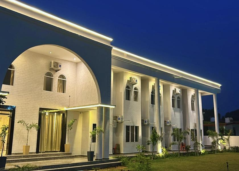 Madhya Pradesh Orchha exterior view