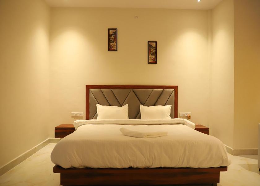 Madhya Pradesh Orchha Bed