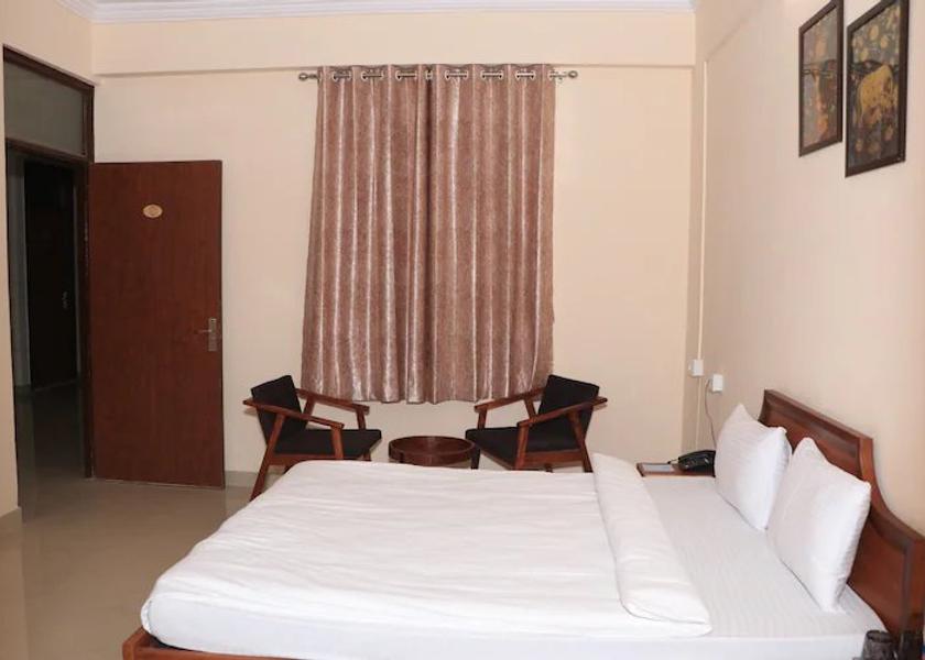 Uttar Pradesh Vrindavan DELUXE DBL WITHOUT back up