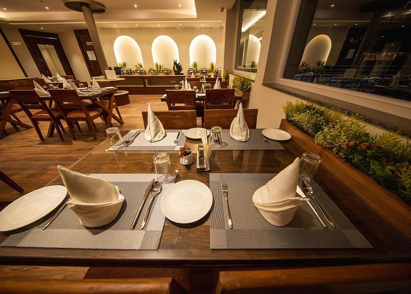 restaurant