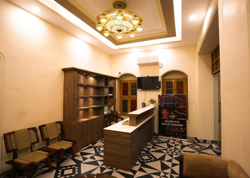 Uttar Pradesh Varanasi Public Areas