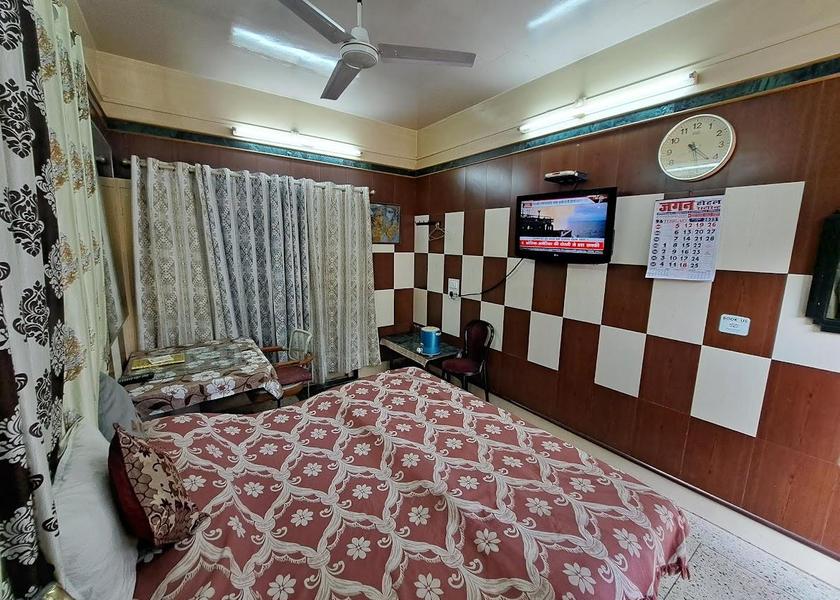 Rajasthan Dholpur Super Room