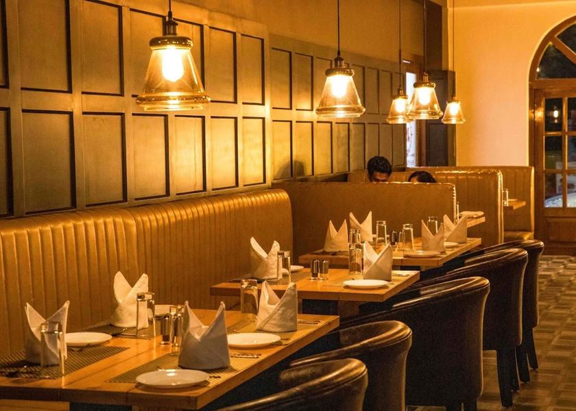 Uttar Pradesh Noida Food & Dining
