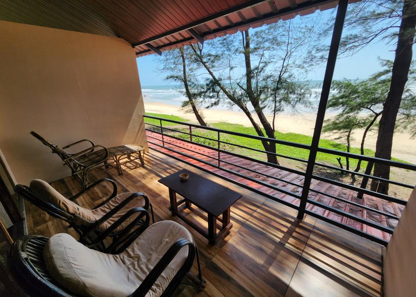 Goa Poingunin Elevated Sea View