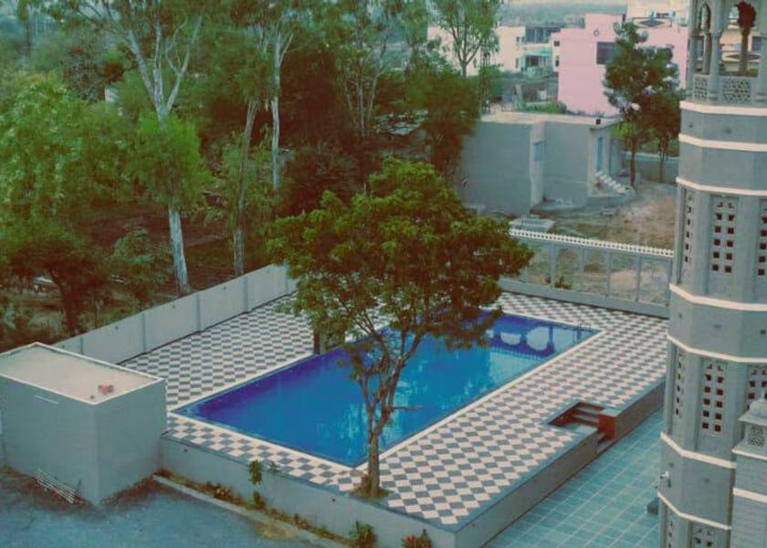 Rajasthan Udaipur Pool