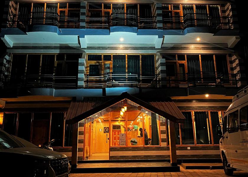 Himachal Pradesh Kasol exterior view
