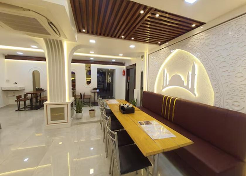 Uttar Pradesh Agra Food & Dining