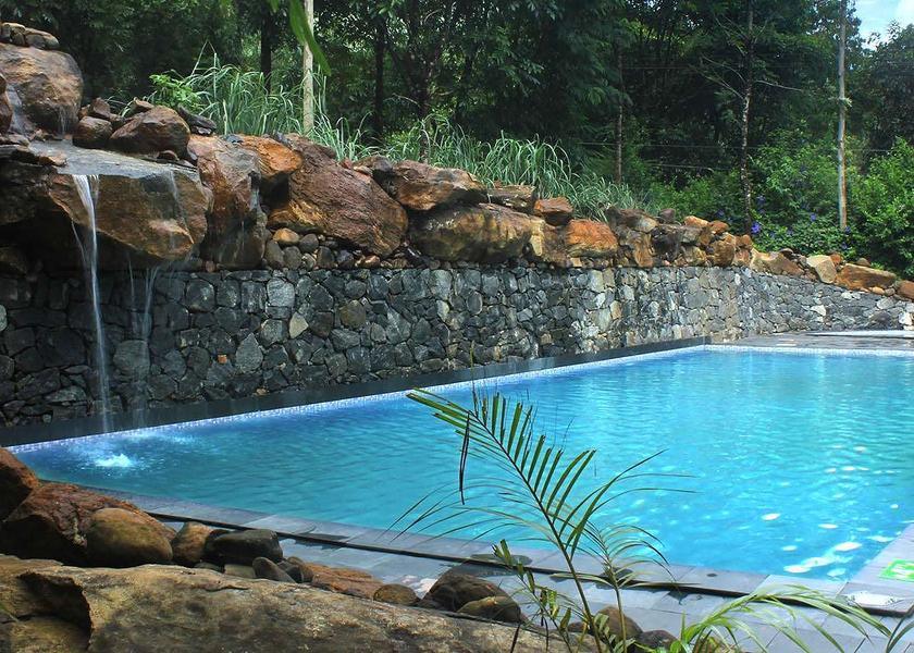 Kerala Wayanad Pool