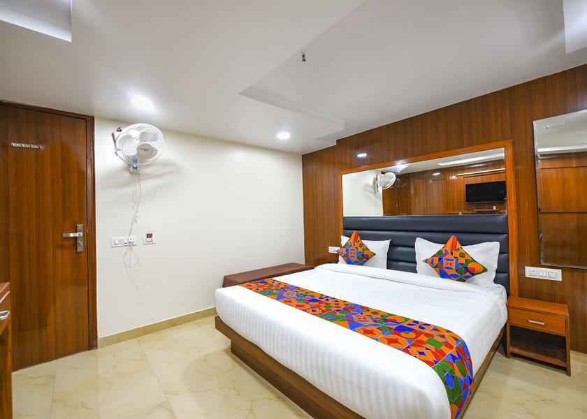Delhi Delhi Premium Room