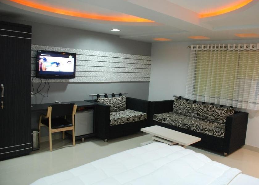 Gujarat Amreli Suite