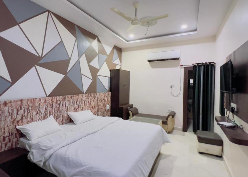 Madhya Pradesh Satna Deluxe