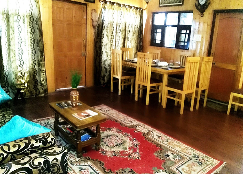Jammu and Kashmir Srinagar restaurant