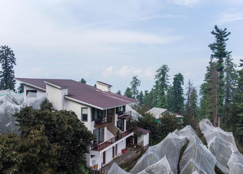 Himachal Pradesh Narkanda Deluxe Villa with Balcony