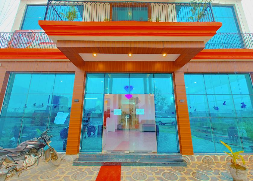 Uttar Pradesh Ayodhya Hotel Exterior