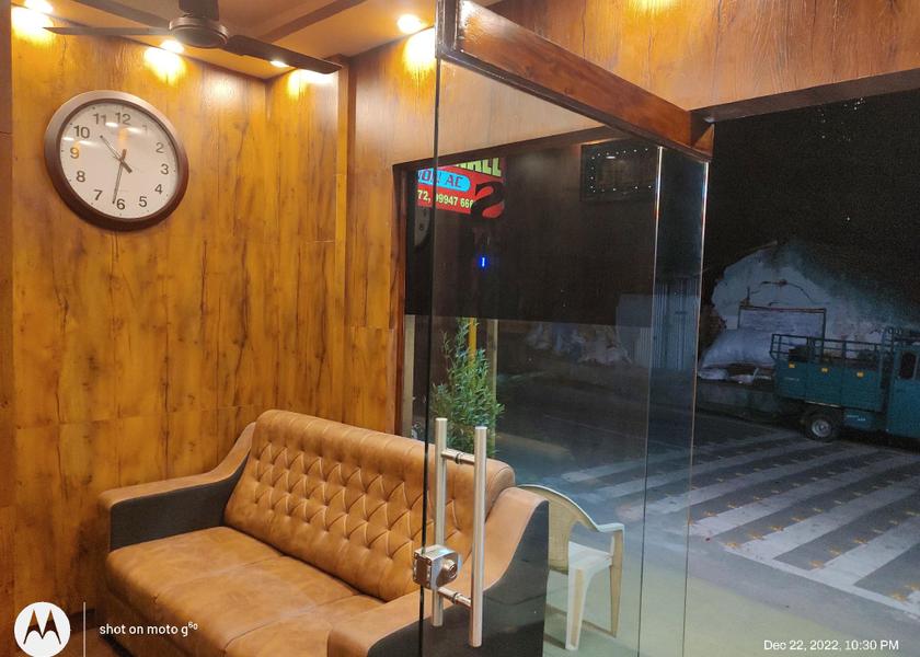 Tamil Nadu Palani bar/lounge