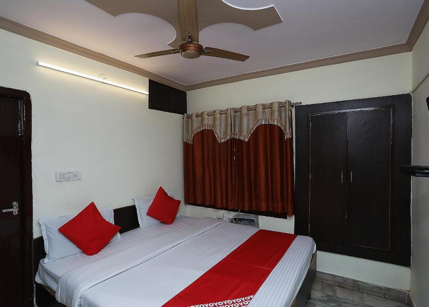 Uttar Pradesh Agra Standard Double