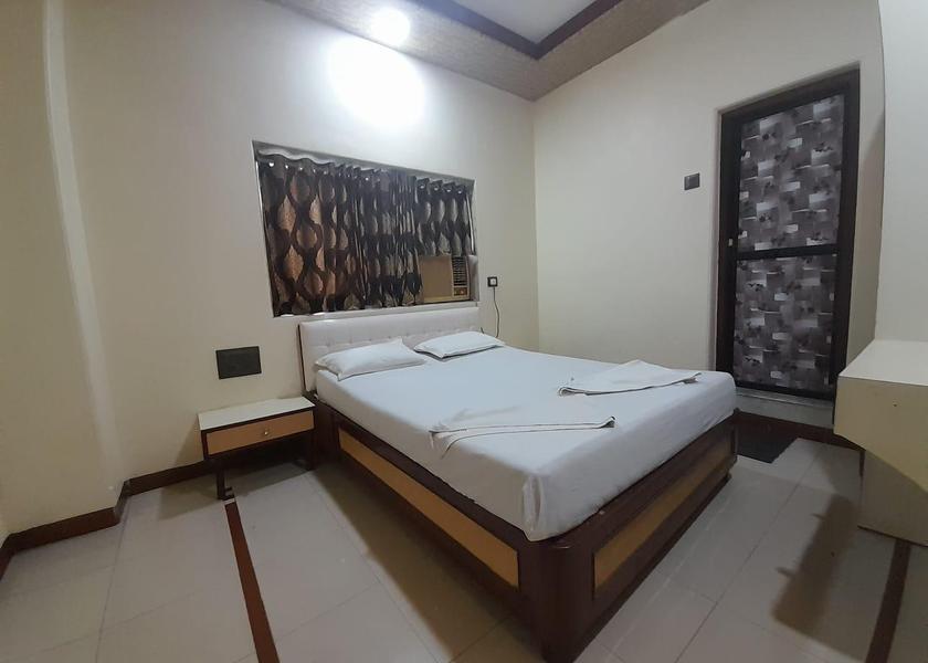 Maharashtra Bhiwandi Standard Room