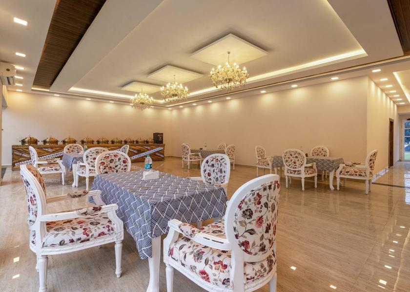 Odisha Bhubaneswar Food & Dining