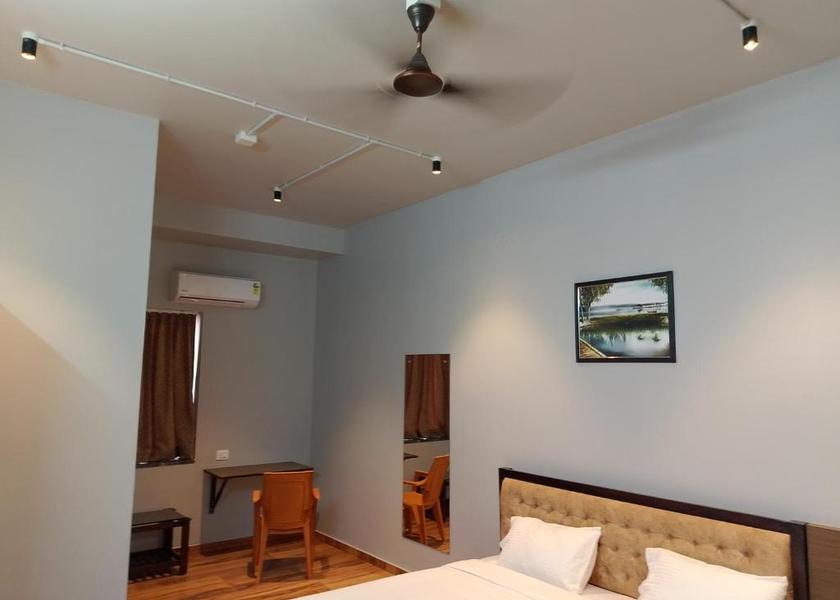 Karnataka Mangalore King Room
