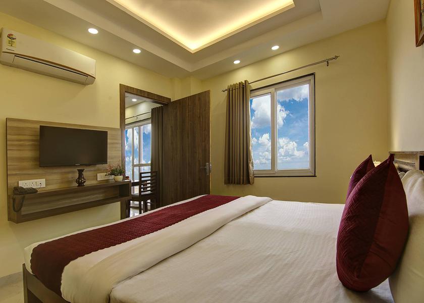 Haryana Gurugram Deluxe Suite
