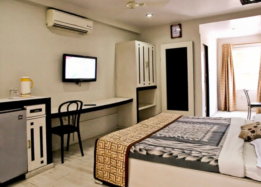 Madhya Pradesh Jabalpur Executive Room