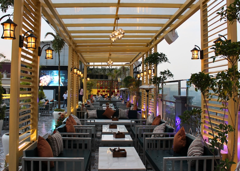Uttar Pradesh Noida Public Areas