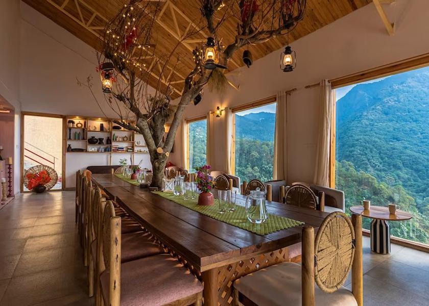 Uttarakhand Nainital Dining Area