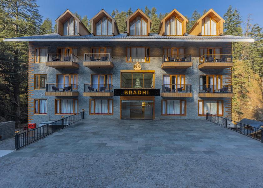 Himachal Pradesh Jibhi Exterior view