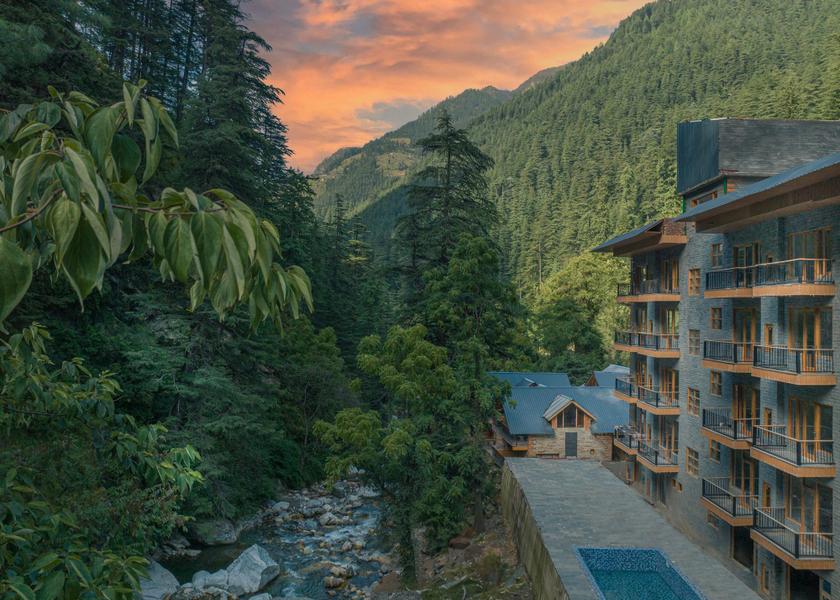 Himachal Pradesh Jibhi Exterior view