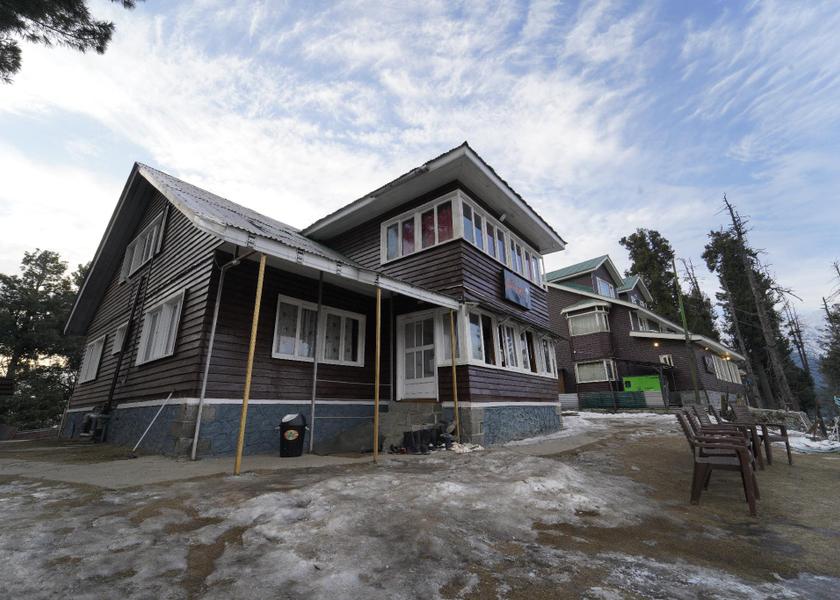 Jammu and Kashmir Gulmarg Exterior view